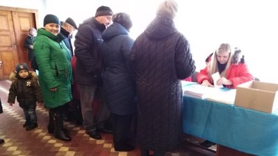 Понад пів тисячі виборців проголосували на Тернопільщині в чотирьох ОТГ станом на 10-ту годину Понад пів тисячі виборців проголосували на Тернопільщині в чотирьох ОТГ станом на 10-ту годину
