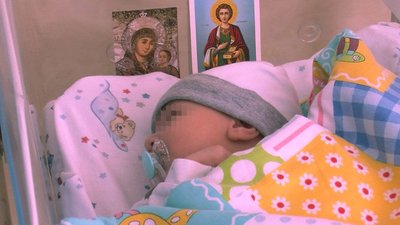 Хто забезпечує необхідним малюків, від яких у волинській лікарні відмовилися батьки