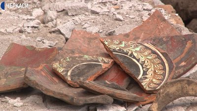 Гончарний горн вісімнадцятого століття віднайшли археологи в центрі Черкас