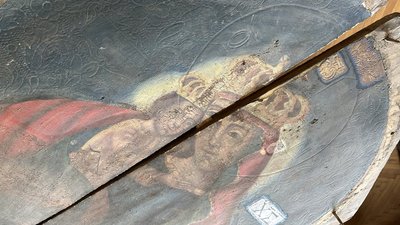 Реставрують ікону XVIII століття, яку волинська громада передала в музей Реставрують ікону XVIII століття, яку волинська громада передала в музей