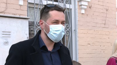 У Рівному протестували проти тимчасового переселення корпусу музшколи У Рівному протестували проти тимчасового переселення корпусу музшколи