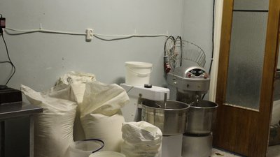 "Пекельна кухня": як харківські волонтери готують для медиків та військових "Пекельна кухня": як харківські волонтери готують для медиків та військових