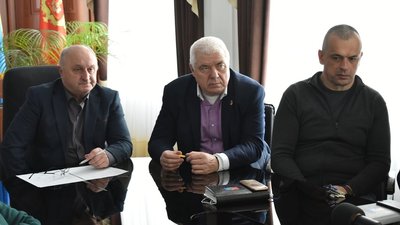 Французьке місто Бурж буде приймати біженців з Коростеня, що на Житомирщині Французьке місто Бурж буде приймати біженців з Коростеня, що на Житомирщині