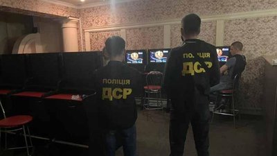 У Тернополі правоохоронці викрили незаконний гральний бізнес