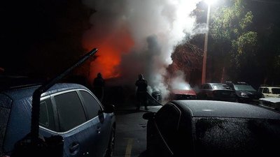 За ніч у Полтаві згоріло три автомобілі