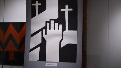 Художник з Маріуполя у Львові презентував виставку "Рефлексії" Художник з Маріуполя у Львові презентував виставку "Рефлексії"