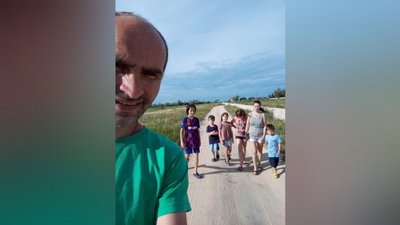 "Хрестив дітей у хаті, як у радянські часи". Священник ПЦУ про життя в окупованому Генічеську "Хрестив дітей у хаті, як у радянські часи". Священник ПЦУ про життя в окупованому Генічеську