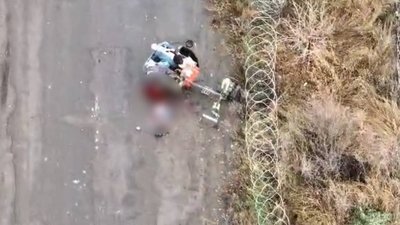 Наслідки удару по людях на трасі до Борової Наслідки удару по людях на трасі до Борової