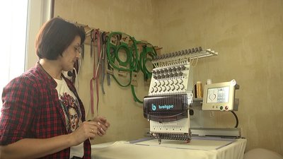 Із держслужбовиці у вишивальницю: як жителька Херсонщини змінила професію