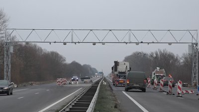 На Житомирщині збираються запустити комплекс, який зважуватиме вантажівки в русі На Житомирщині збираються запустити комплекс, який зважуватиме вантажівки в русі