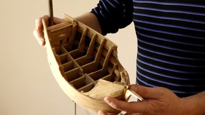 Створив копію корабля Христофора Колумба. Франківець Володимир Каразуб Створив копію корабля Христофора Колумба. Франківець Володимир Каразуб