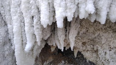 Соляна річка на Прикарпатті. Гірський рятувальник оприлюднив світлини Памуккале Соляна річка на Прикарпатті. Гірський рятувальник оприлюднив світлини Памуккале
