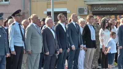 Близько 30-ти медіа видалили інформацію про участь депутата "Слуги народу" в ДТП: що сталось Близько 30-ти медіа видалили інформацію про участь депутата "Слуги народу" в ДТП: що сталось