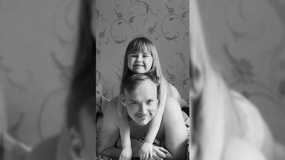 Павло з донькою Павло з донькою