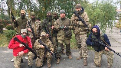 У Житомирі резервісти відпрацювали комплекс навчань з охорони та оборони державних об'єктів У Житомирі резервісти відпрацювали комплекс навчань з охорони та оборони державних об'єктів