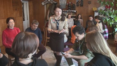 Клуб української мови для тимчасово переміщених людей відкрили на Тернопільщині