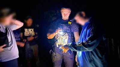 На Черкащині порушникам комендантської години вручили повістки На Черкащині порушникам комендантської години вручили повістки
