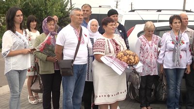 "Допомагатиму родинам військових, поки вистачить сил", - історія матері, яка втратила сина на сході