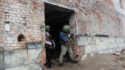 На Вінниччині провели тактичні навчання для журналістів На Вінниччині провели тактичні навчання для журналістів