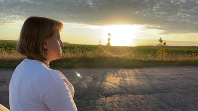 Фото Наталії на заході сонця
