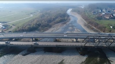 Добудований Буштинський міст відкрили для проїзду на Закарпатті Добудований Буштинський міст відкрили для проїзду на Закарпатті