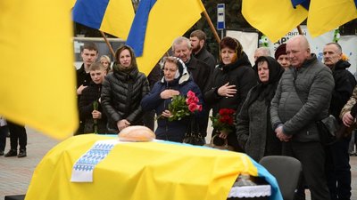 У Рівному попрощалися з військовим Олександром Жовтянським У Рівному попрощалися з військовим Олександром Жовтянським
