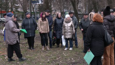"Немає ні зеленої зони, ні дитячого майданчика": понад два роки ОСББ у Рівному просять у міста земельну ділянку "Немає ні зеленої зони, ні дитячого майданчика": понад два роки ОСББ у Рівному просять у міста земельну ділянку