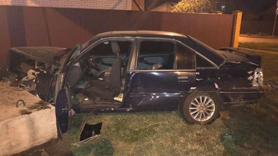 У Ніжині зіткнулись «Chevrolet Lacetti» та «Opel Omega»: травмувалися шестеро людей У Ніжині зіткнулись «Chevrolet Lacetti» та «Opel Omega»: травмувалися шестеро людей