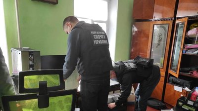 На Вінниччині затримали інтернет-шахрая, який викрав понад мільйон гривень