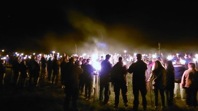 Смолоскипна хода у Холодному Яру Смолоскипна хода у Холодному Яру