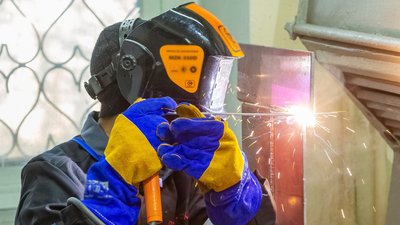 На Тернопільщині у трьох освітніх закладах навчатимуть професій для відбудови країни