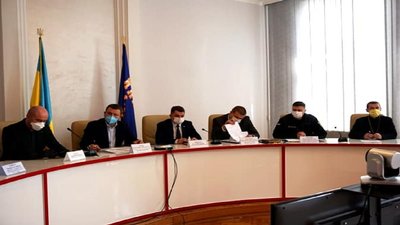 На Тернопільщині священники посвятять паски в пекарнях та поблизу приватних домівок