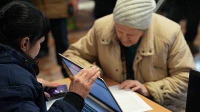 Переселенка у транзитному центрі Харкова