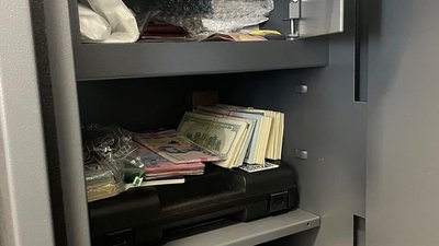 Гроші, виявлені у мешканця Львівщини