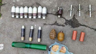 Правоохоронці Херсонщини вилучили у жителя Скадовська арсенал зброї