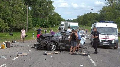 У ДТП на Львівщині травмувалися четверо людей, двоє з них — неповнолітні