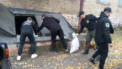 У Кропивницькому військові допомагають харчами госпіталю для ветеранів У Кропивницькому військові допомагають харчами госпіталю для ветеранів