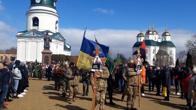 У Прилуках попрощалися із захисниками – Іваном Мащенком та Володимиром Забейдою У Прилуках попрощалися із захисниками – Іваном Мащенком та Володимиром Забейдою