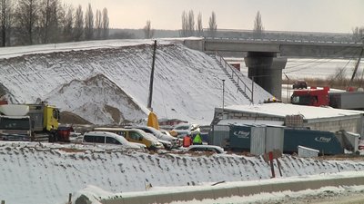 Будівництво транспортної розв'язки поблизу Бердичева не завершать до кінця року Будівництво транспортної розв'язки поблизу Бердичева не завершать до кінця року