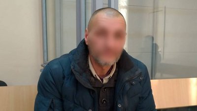 "Потайки робив фото". У Слов'янську затримали підозрюваного у "зливі" даних про розташування ППО