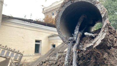 Удар по Київському району Харкова 16 вересня: фото наслідків Удар по Київському району Харкова 16 вересня: фото наслідків