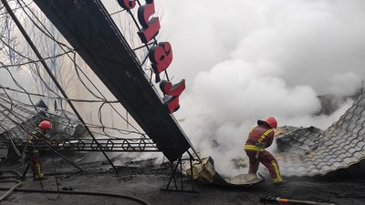 На Миколаївщині горіла дерев'яна споруда на площі 500 квадратних метрів