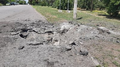 “Мене врятував мій собака”. Як живе під обстрілами Нікополь на Дніпропетровщині