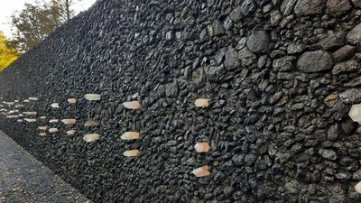 "Кристалічна стіна плачу" сербської художниці Марини Абрамович: фоторепортаж "Кристалічна стіна плачу" сербської художниці Марини Абрамович: фоторепортаж