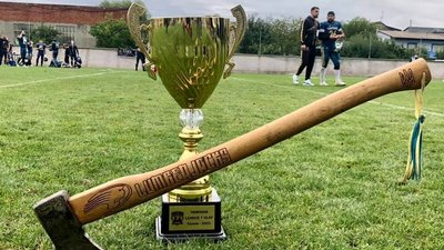Ужгородські "Лісоруби" стали чемпіонами України з американського футболу Ужгородські "Лісоруби" стали чемпіонами України з американського футболу