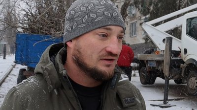 Наслідки обстрілів Марганця на Дніпропетровщині 8-9 січня: фоторепортаж Наслідки обстрілів Марганця на Дніпропетровщині 8-9 січня: фоторепортаж