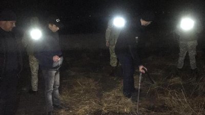 На Одещині через трубу з Молдови качали спирт, поліція кришувала - ГПУ На Одещині через трубу з Молдови качали спирт, поліція кришувала - ГПУ