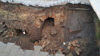 Підземелля Звягельського замку на Житомирщині відкриють для туристів Підземелля Звягельського замку на Житомирщині відкриють для туристів