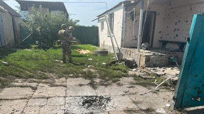 Російські загарбники 10 серпня обстріляли Старий Салтів на Харківщині: загинули двоє людей Російські загарбники 10 серпня обстріляли Старий Салтів на Харківщині: загинули двоє людей