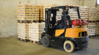 На Полтавщині запрацював сортувальний центр для гуманітарної допомоги На Полтавщині запрацював сортувальний центр для гуманітарної допомоги